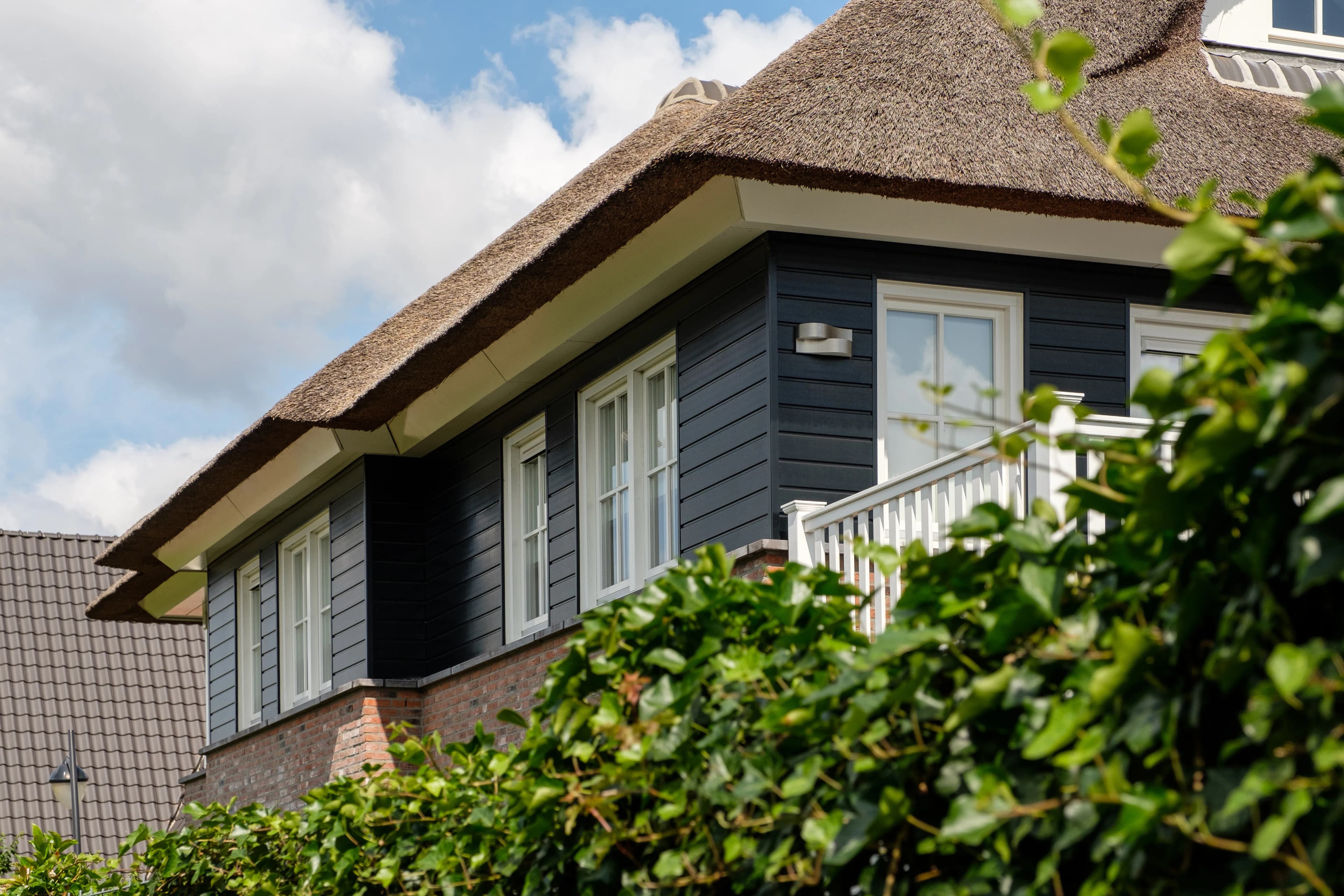 Gevelbekleding sponningdeel 143 aanzicht huis