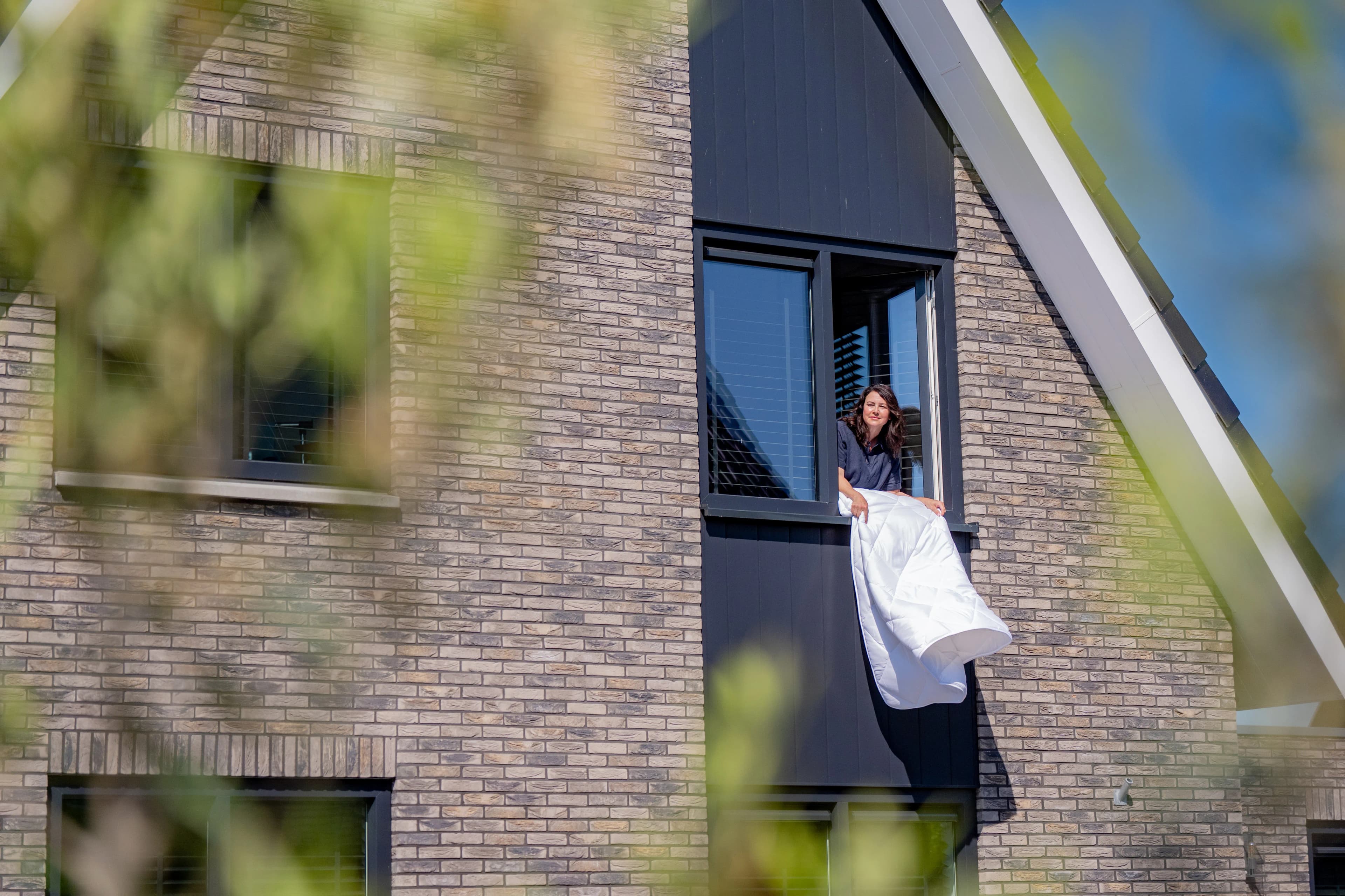 Gevelbekleding Sponningdeel 190 - Zwartgrijs huisaanzicht