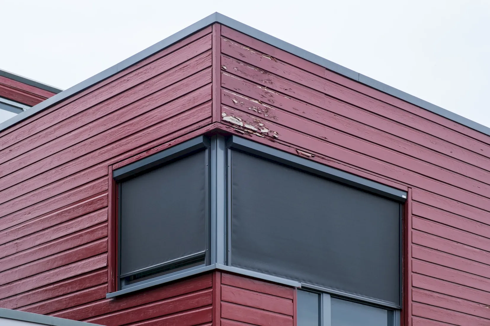 Een wijk vol Keralit, slecht hout